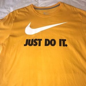 Nike t-shirt for men